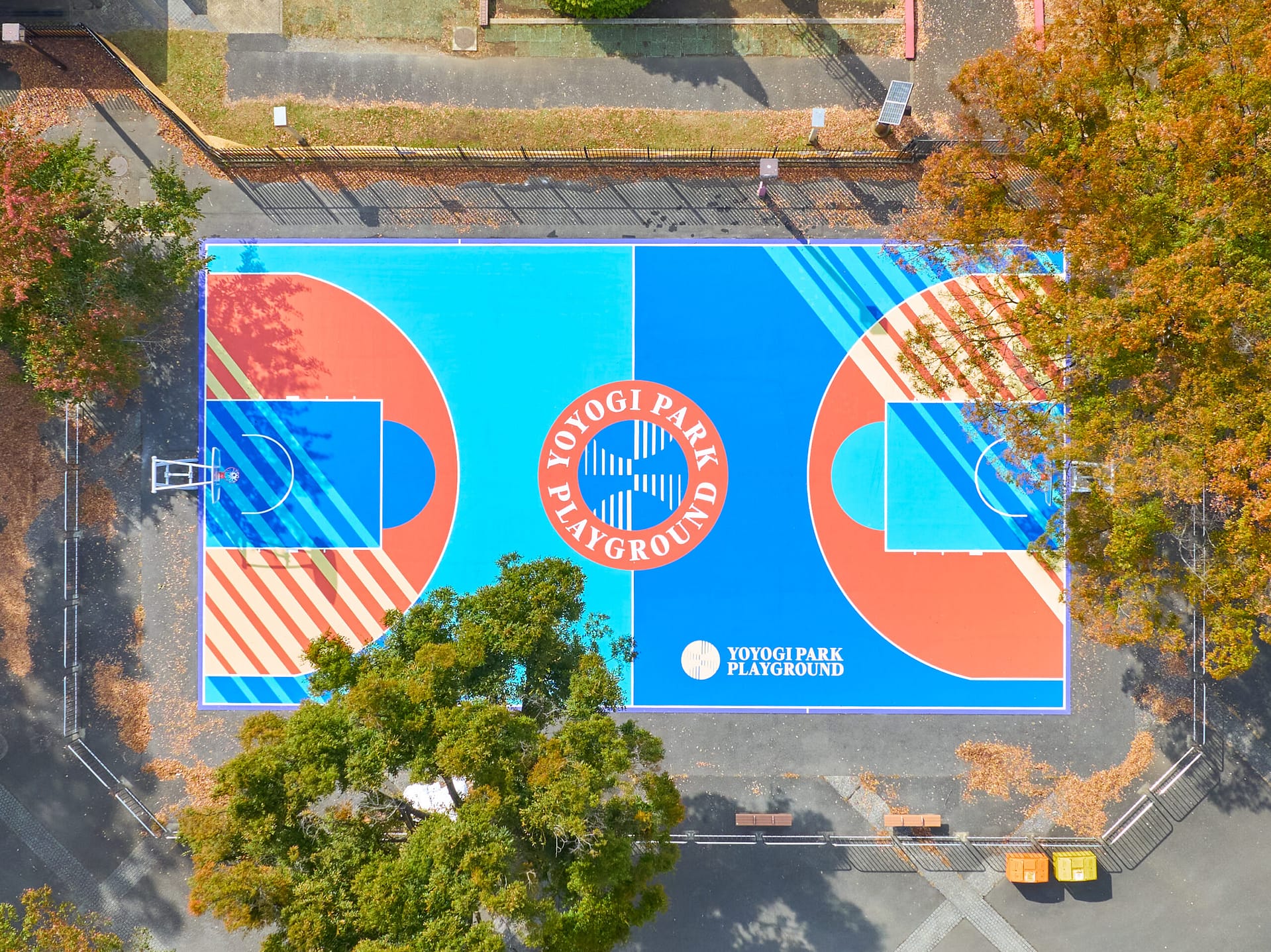 ドローン空撮 代々木公園 ストリートバスケコート / Drone aerial view of Yoyogi Park Playground street basketball court, Shibuya Tokyo